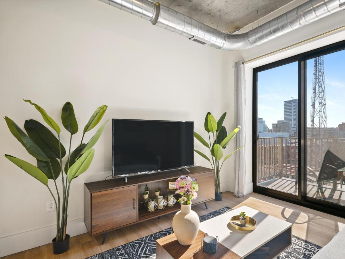 Clover Luxury High-Rise Downtown South Bend Bagian luar foto