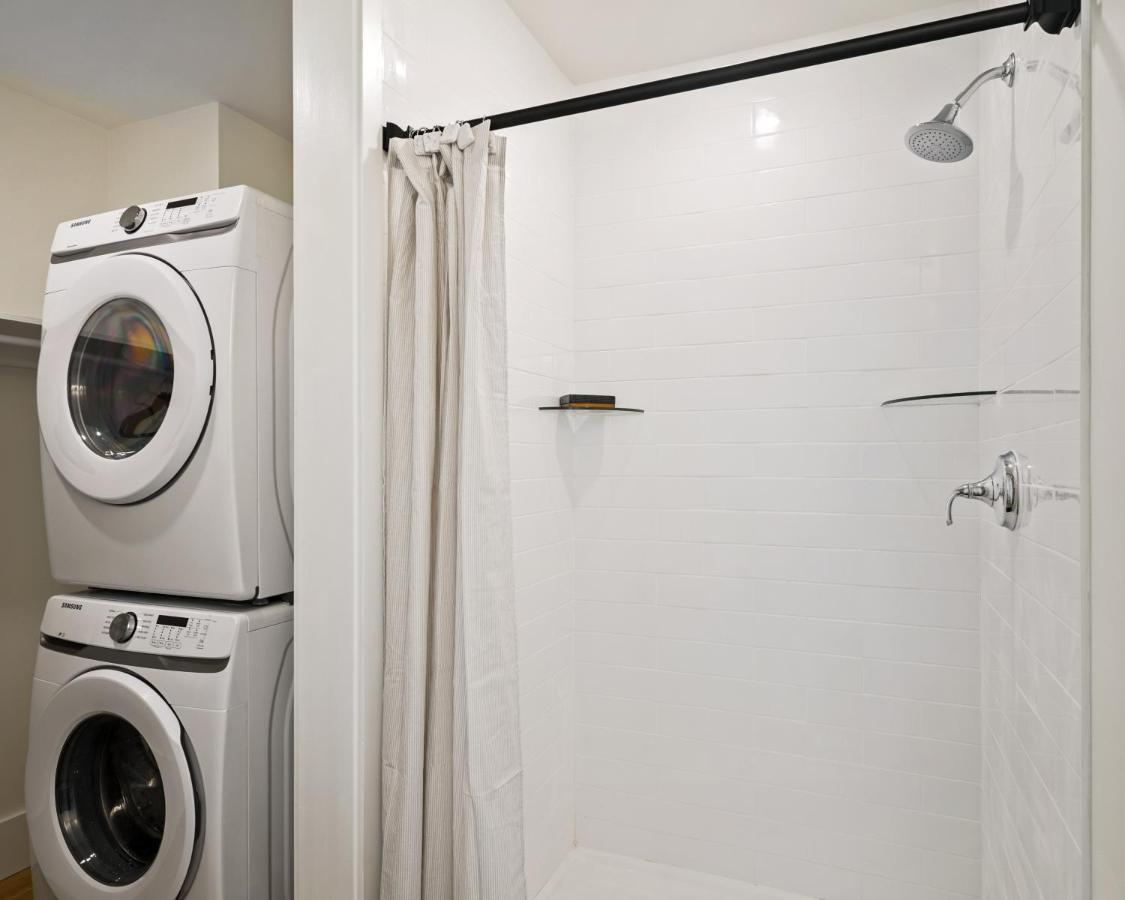 Clover Luxury High-Rise Downtown South Bend Bagian luar foto